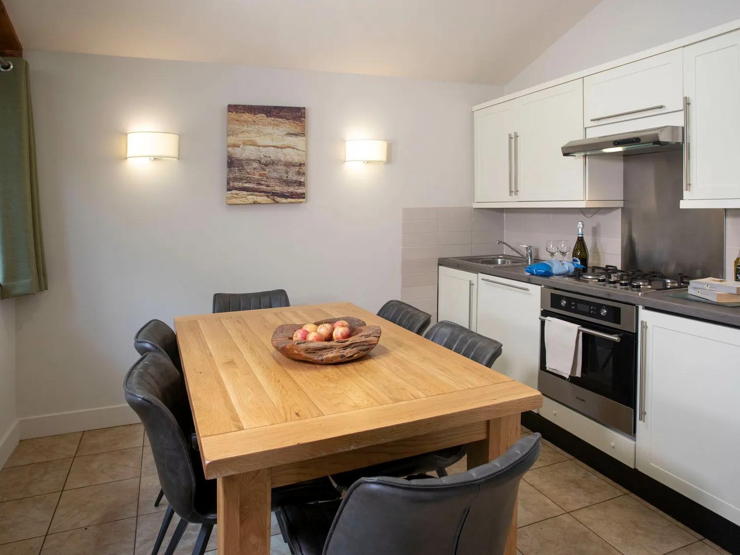 Ardgartan Argyll Cabins - Forest Holidays Arrochar Extérieur photo